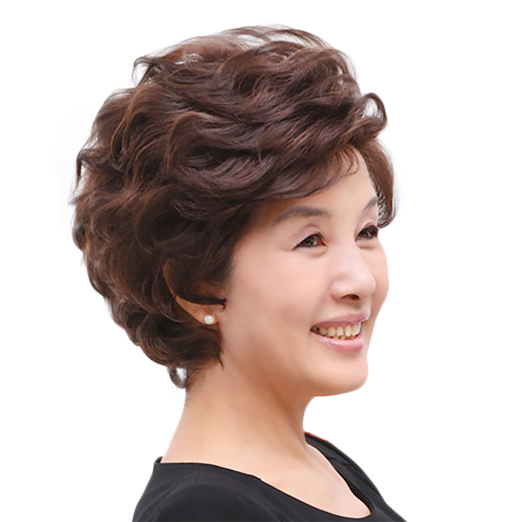 Bạn đã bao giờ nghe về tóc giả cho người già tại Hà Nội chưa? Đó là một sản phẩm tuyệt vời giúp cho những quý ông, quý bà em yêu của chúng ta trẻ ra đấy! Với đội ngũ nghệ nhân tài ba, chúng tôi sẽ mang đến cho bạn hình ảnh những kiểu tóc giả đẹp nhất để bạn có thể lựa chọn tốt nhất cho mình.